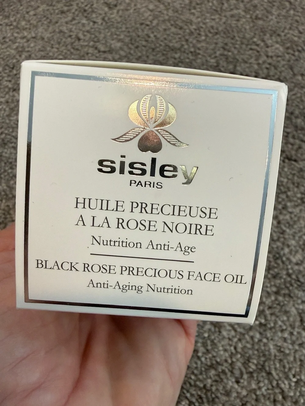 Sisley Paris black rose precious face oil